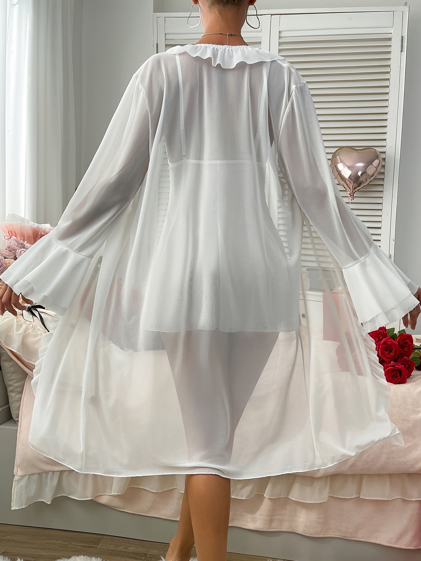“Marcelline” Bell-Sleeve Lace Robe Set